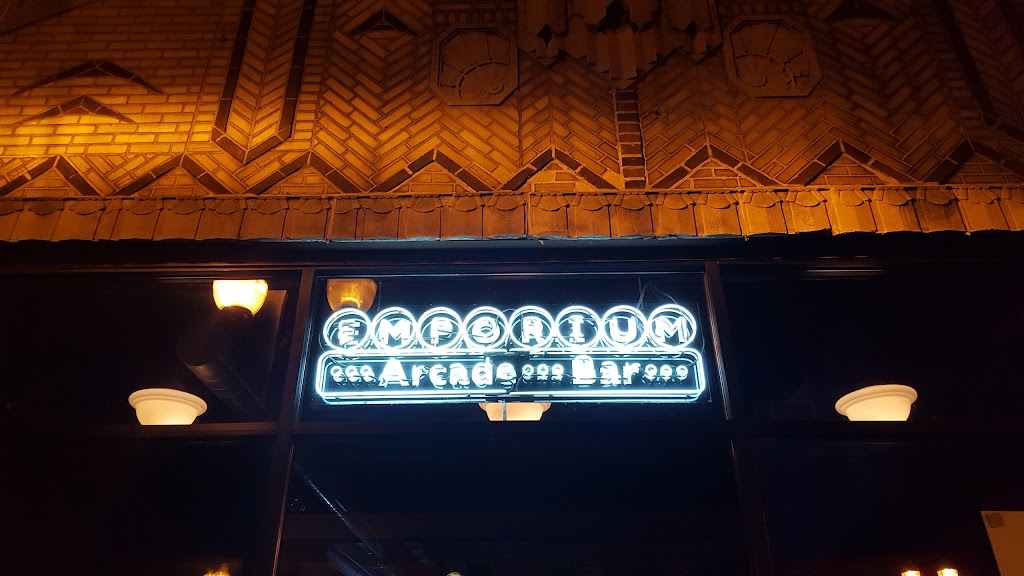 Emporium Wicker Park | restaurant | 1366 N Milwaukee Ave, Chicago, IL 60622, USA | 7736977922 OR +1 773-697-7922