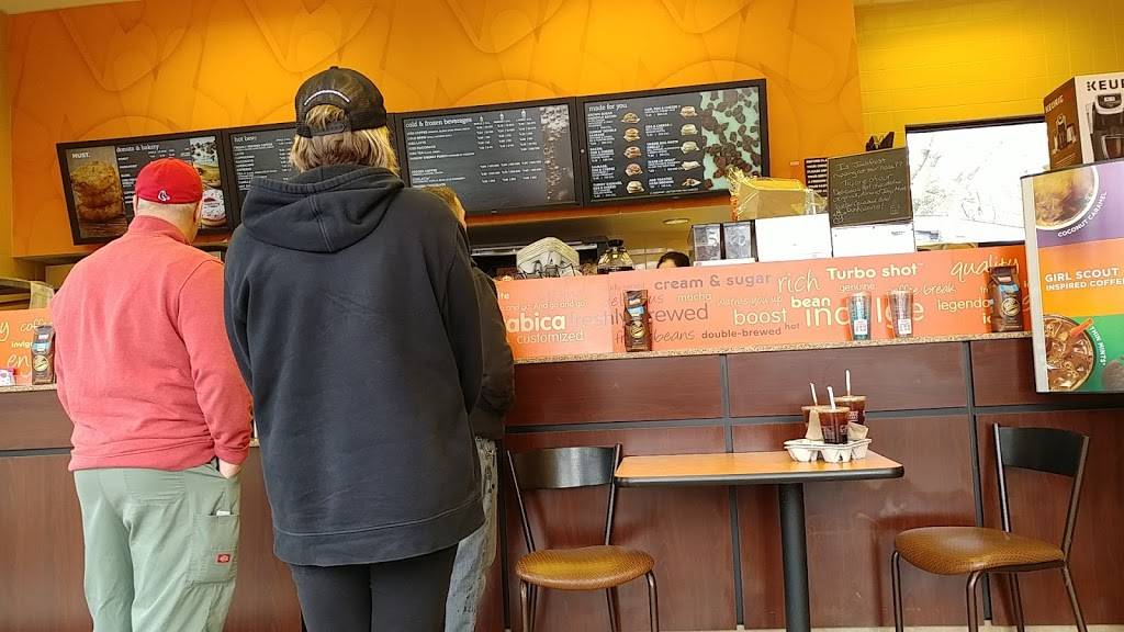 Dunkin | bakery | 43 Worcester St, Taunton, MA 02780, USA | 5088800489 OR +1 508-880-0489