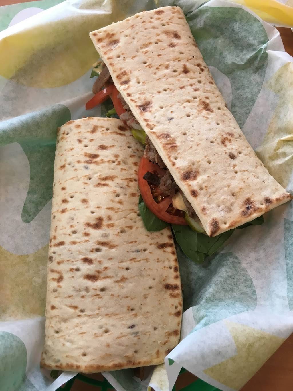 Subway | restaurant | 7400 Lewis Ave, Temperance, MI 48182, USA | 7348478782 OR +1 734-847-8782