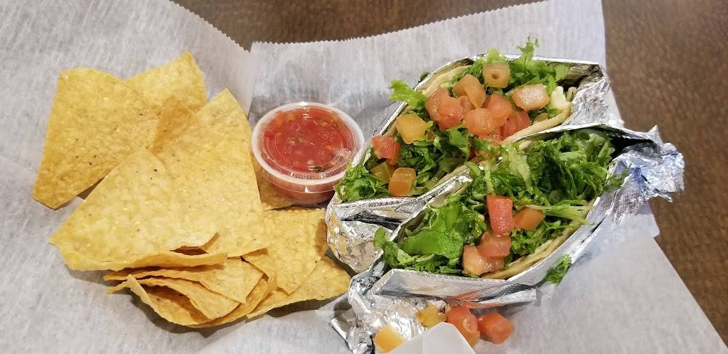 Badlands Tacos | restaurant | 102 E Main St, Ramsey, NJ 07446, USA | 2018182446 OR +1 201-818-2446