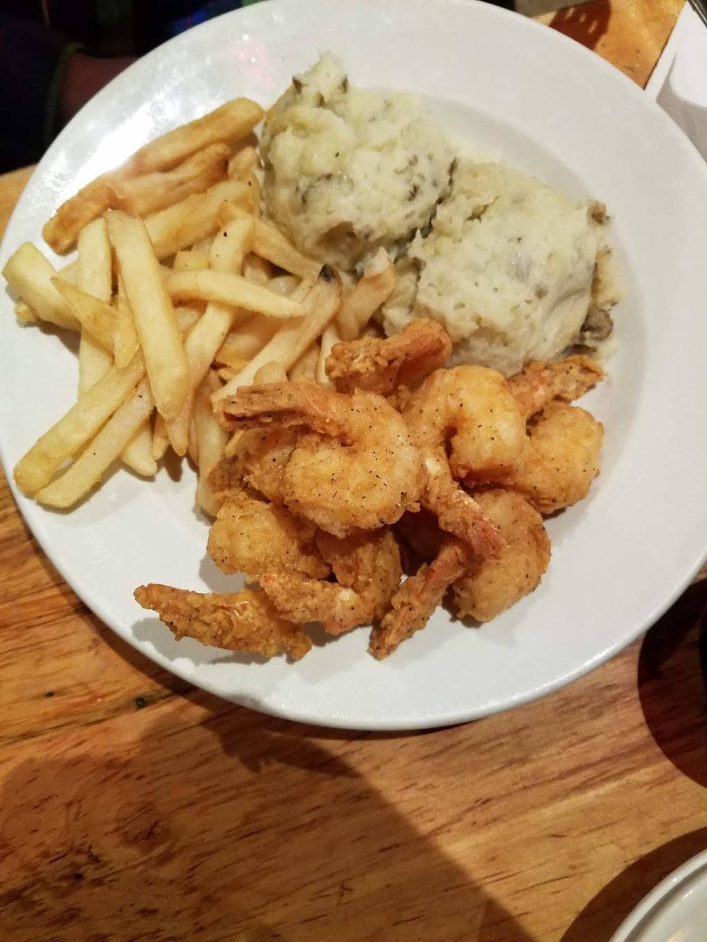 Logans Roadhouse | restaurant | 5601 Harvey St, Norton Shores, MI 49441, USA | 2317989830 OR +1 231-798-9830