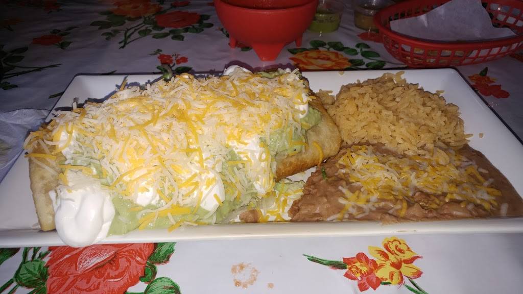 Mariscos Las Palmas | restaurant | 777 E Vista Way #206, Vista, CA 92084, USA | 7609459261 OR +1 760-945-9261