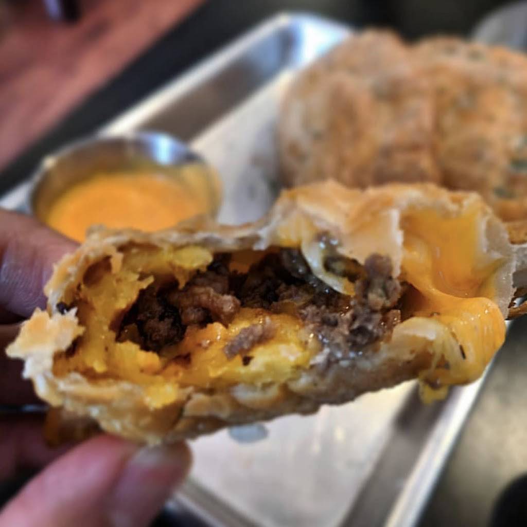 4Chicks Cafe Empanadas | restaurant | 51 NJ-23, Franklin, NJ 07416, United States | 9738238736 OR +1 973-823-8736