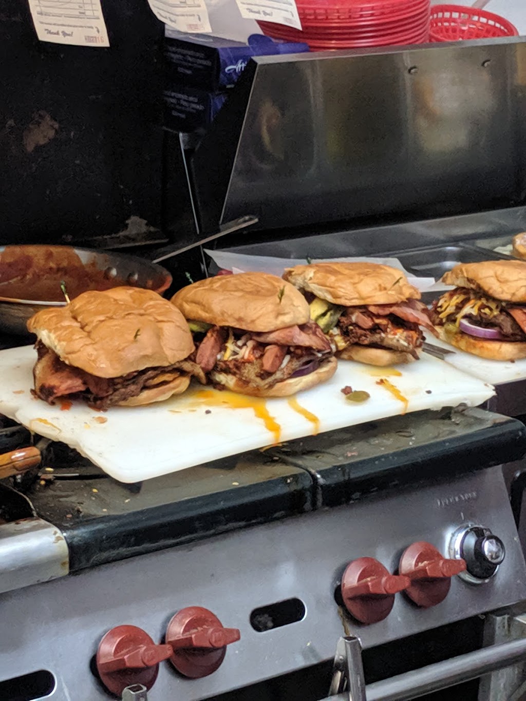 The Patron Kitchen | restaurant | 70 B Wildwood Ave, Rio Dell, CA 95562, USA | 7074992494 OR +1 707-499-2494