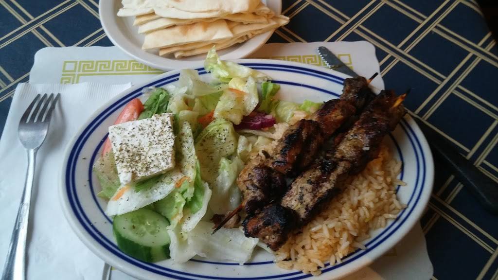 Greek Corner Restaurant | restaurant | 2366 Massachusetts Ave, Cambridge, MA 02140, USA | 6176615655 OR +1 617-661-5655