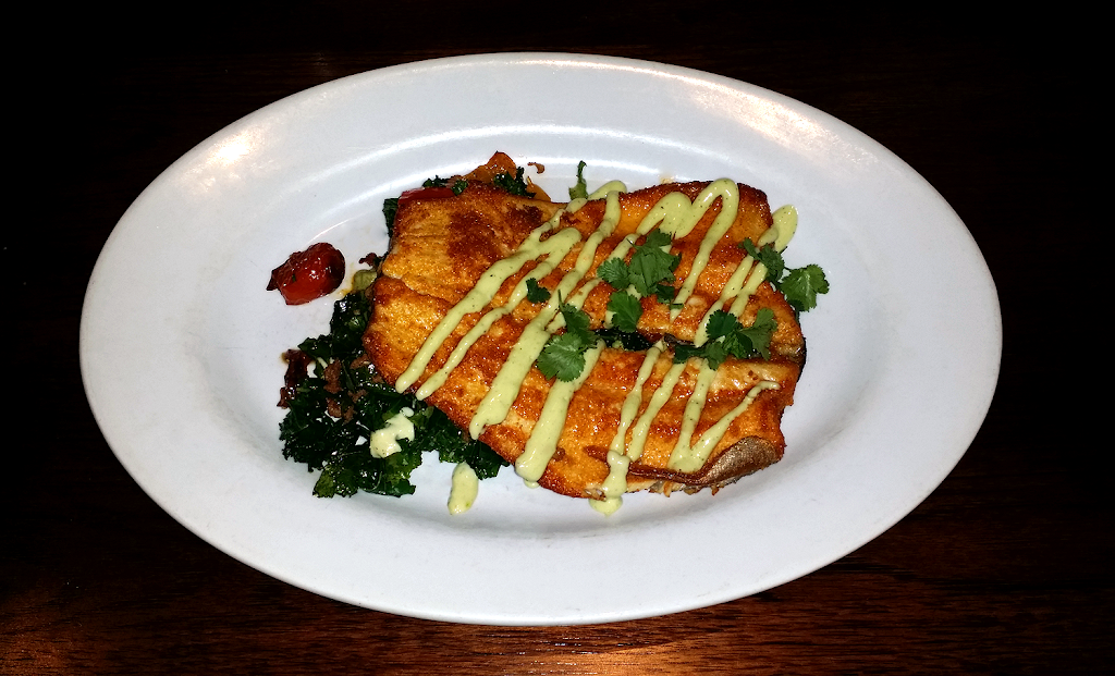 Paladar Latin Kitchen & Rum Bar | restaurant | 28601 Chagrin Blvd #900, Woodmere, OH 44122, USA | 2168969020 OR +1 216-896-9020