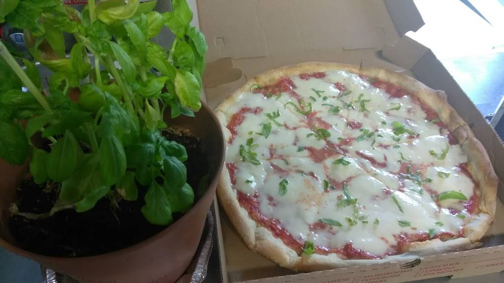 New York Pizza & Restaurant | restaurant | 1946 US-6, Carmel Hamlet, NY 10512, USA | 8452252900 OR +1 845-225-2900