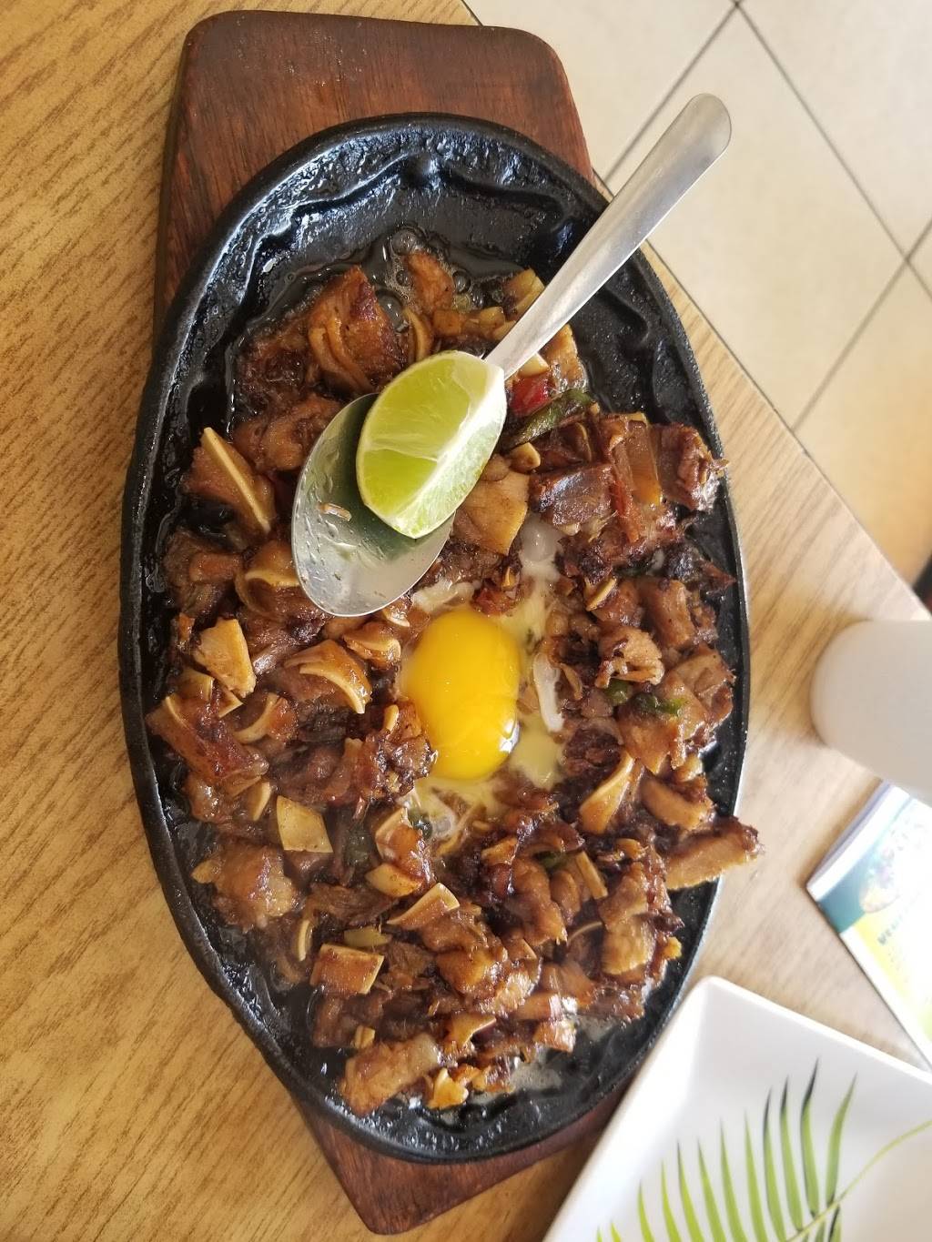 Cids Ma Mon Luk | restaurant | 9182 W Golf Rd, Des Plaines, IL 60016, USA | 8476358281 OR +1 847-635-8281