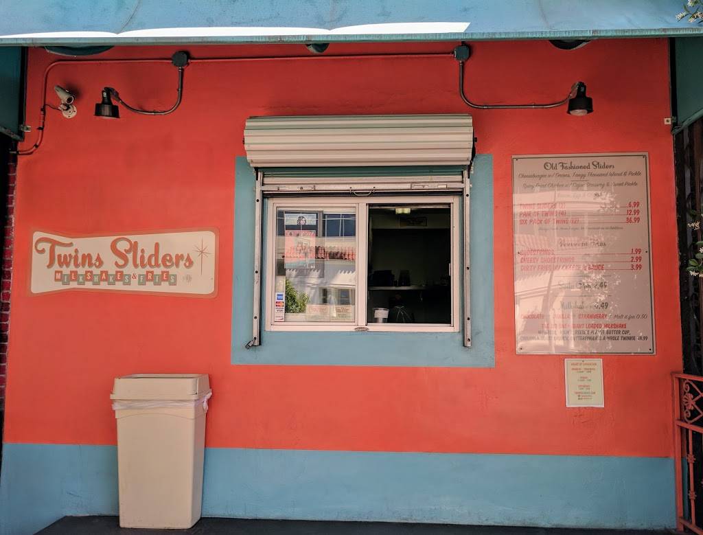 Twins Sliders | restaurant | 5940 Sunset Blvd, Los Angeles, CA 90028, USA | 3239606902 OR +1 323-960-6902