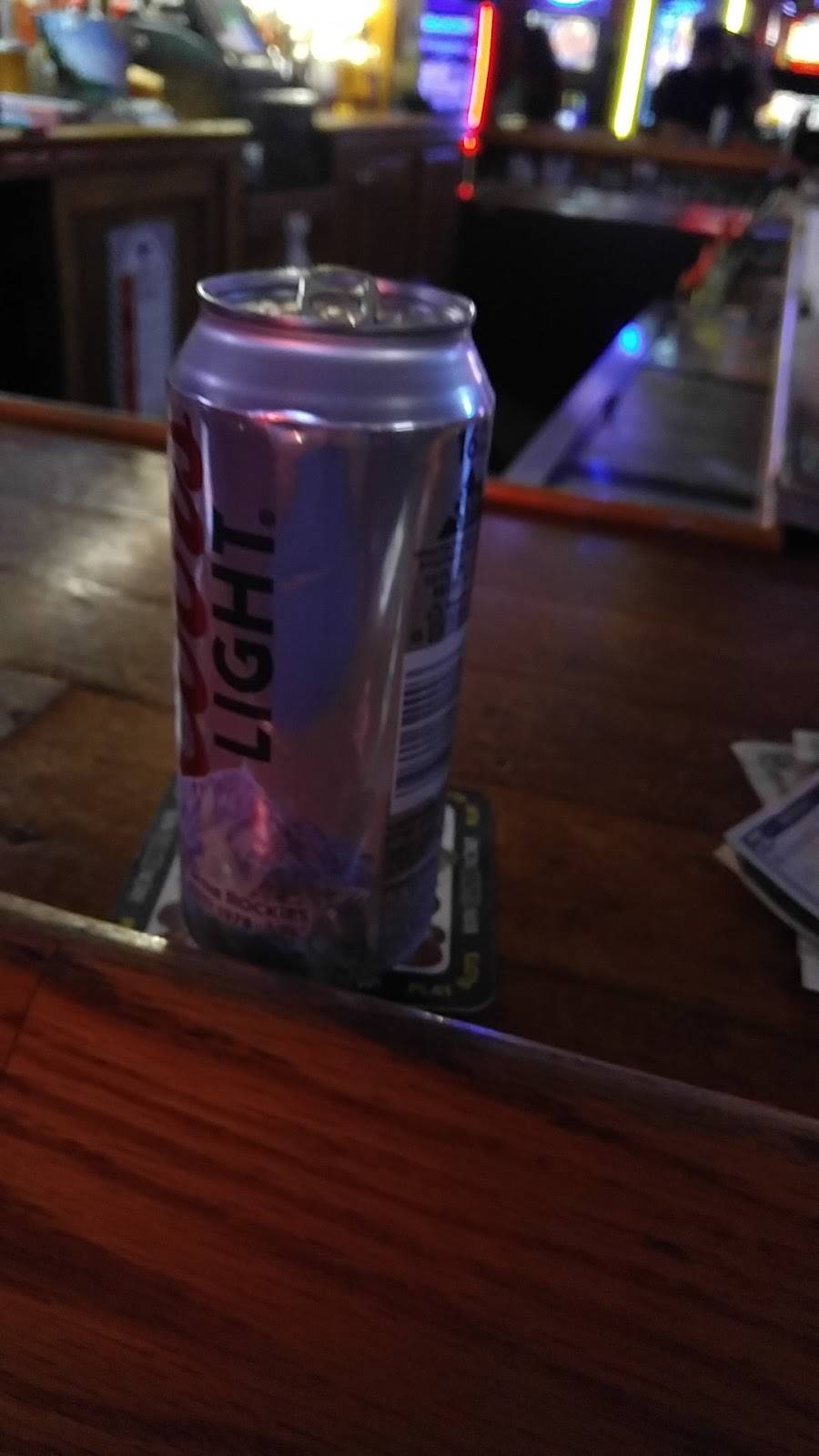 Knuckleheads Tavern | restaurant | 7011, 108 E North St, Elburn, IL 60119, USA | 6303659164 OR +1 630-365-9164