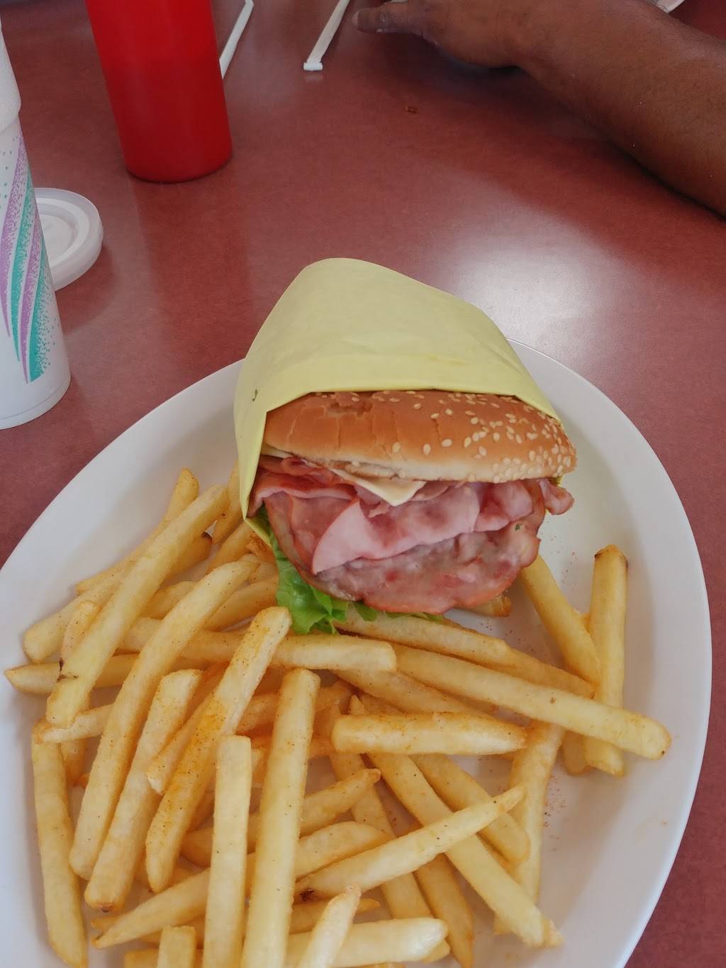 Primo Burgers | restaurant | 42157 50th St W, Quartz Hill, CA 93536, United States | 6617222786 OR +1 661-722-2786