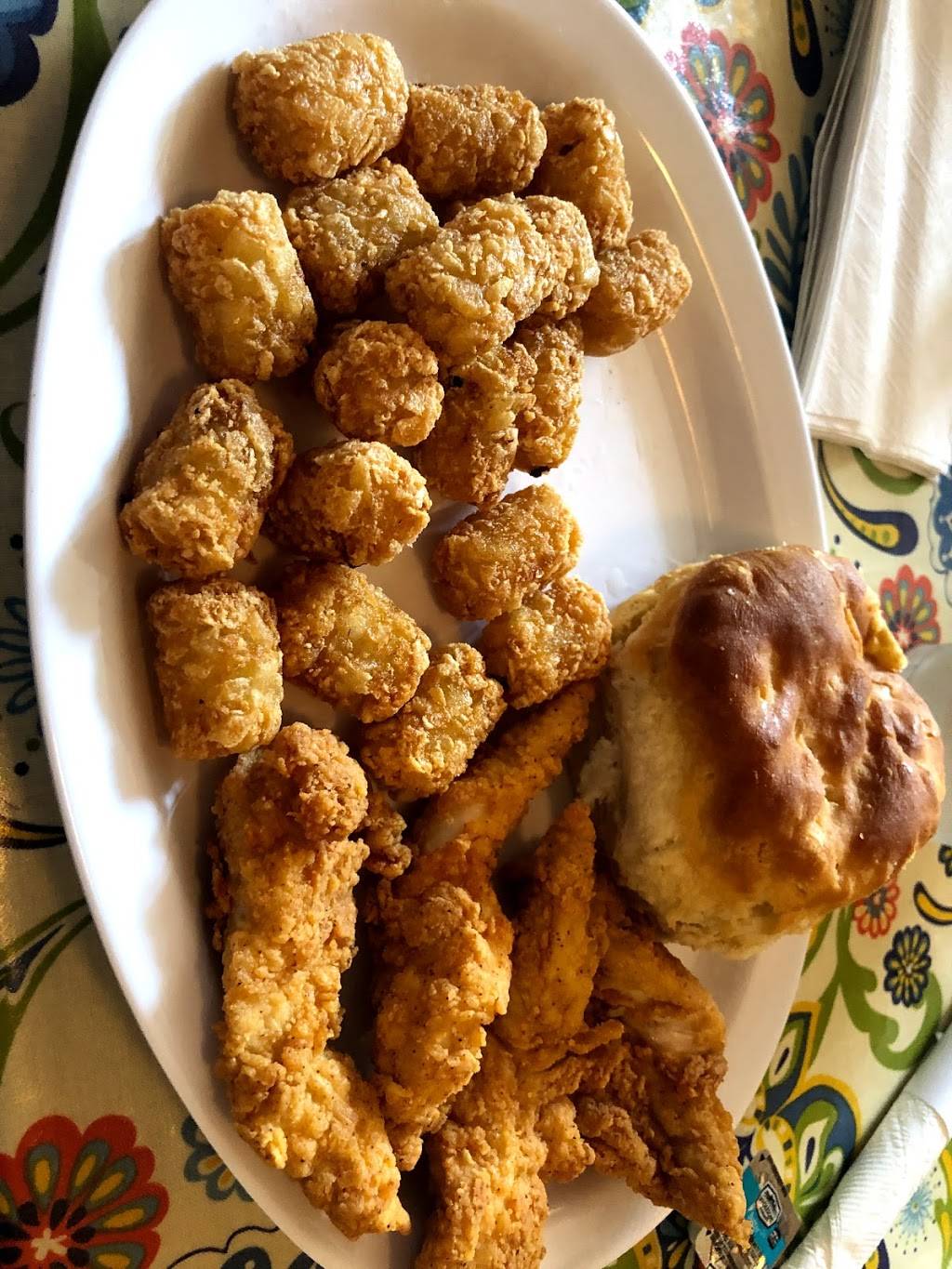 Plucked Up | Chicken & Biscuits | restaurant | 1208 1st Ave, Columbus, GA 31901, USA | 7062250044 OR +1 706-225-0044