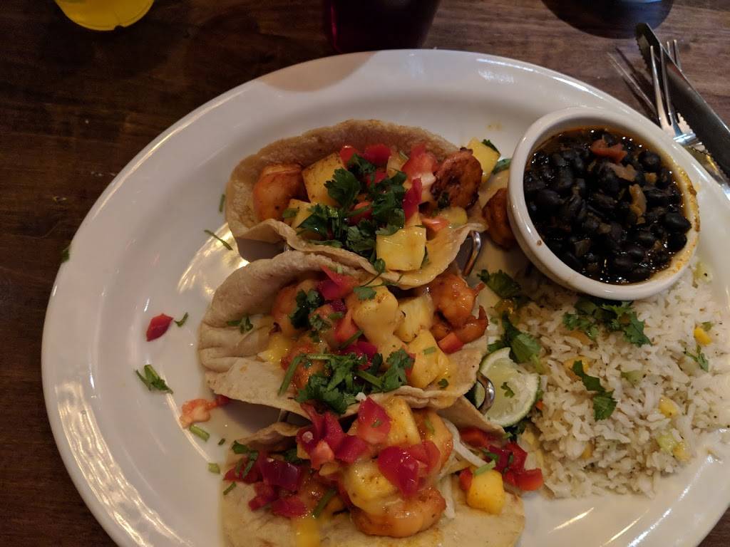 Uncle Julios Mexican From Scratch | restaurant | 13920 Promenade Commons St, Gainesville, VA 20155, USA | 5714454700 OR +1 571-445-4700