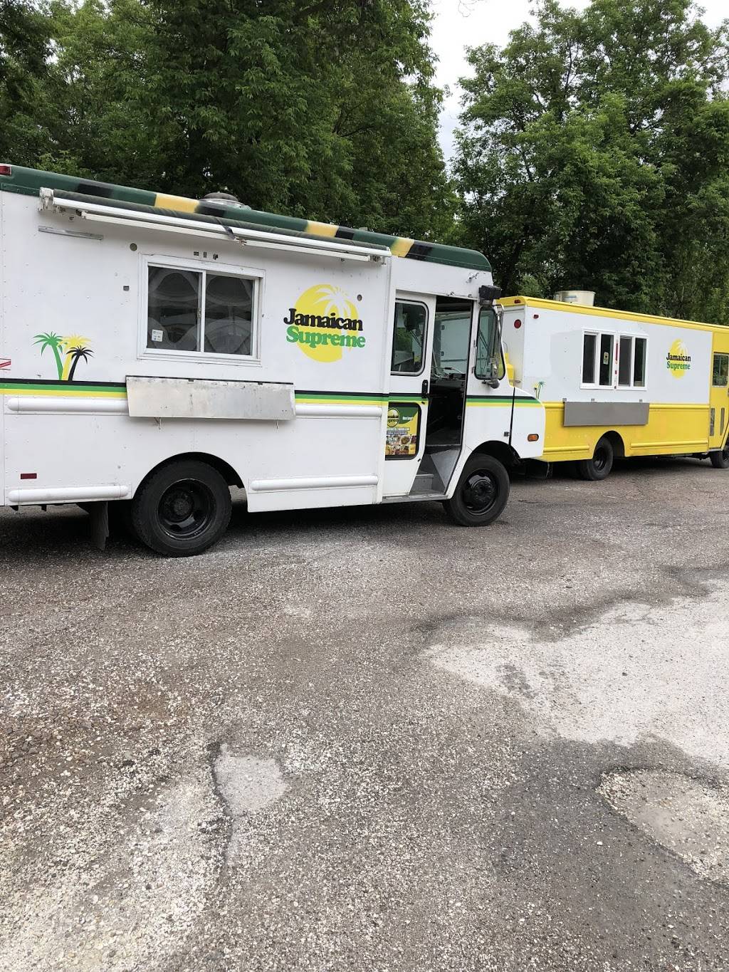 Jamaican Supreme Food Truck | restaurant | 469 Lime Kiln Rd, South Burlington, VT 05403, USA | 5187267162 OR +1 518-726-7162