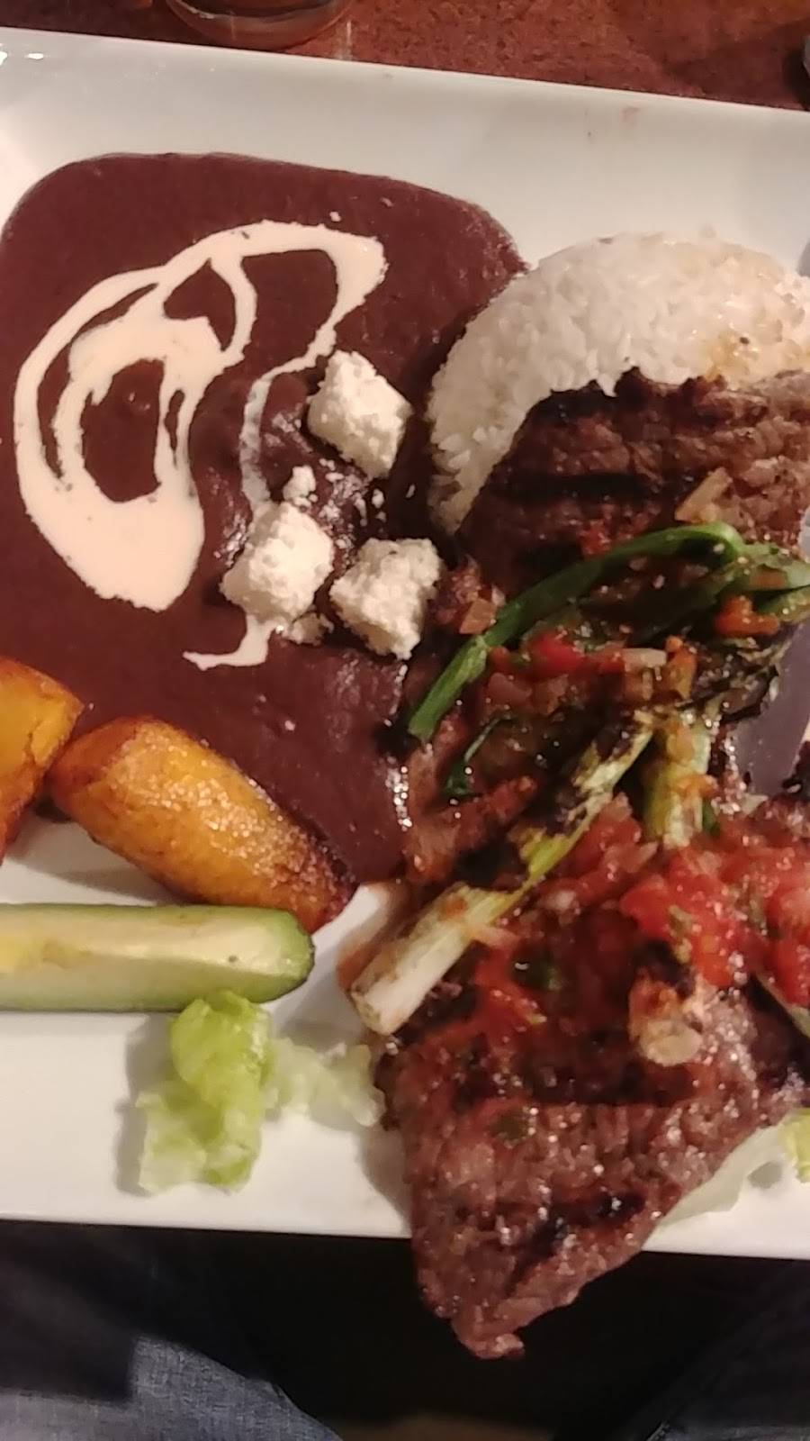 Los Andes Restaurant | restaurant | 33 Crosby St, Danbury, CT 06810, USA | 2037905439 OR +1 203-790-5439