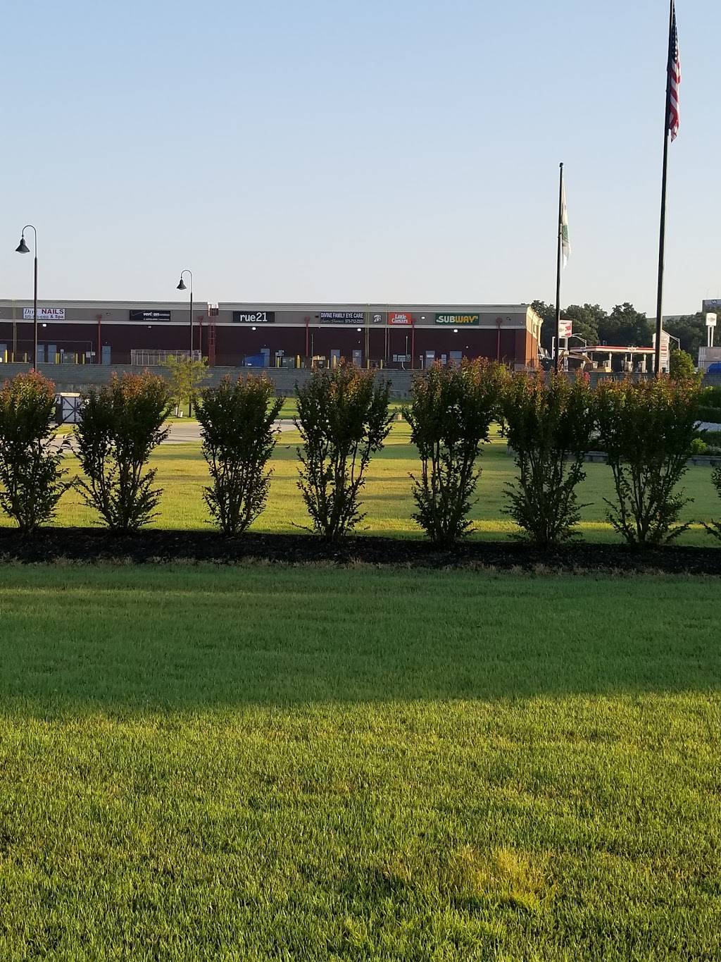 Subway | restaurant | 1341 N Westwood Blvd, Poplar Bluff, MO 63901, USA | 5736863222 OR +1 573-686-3222