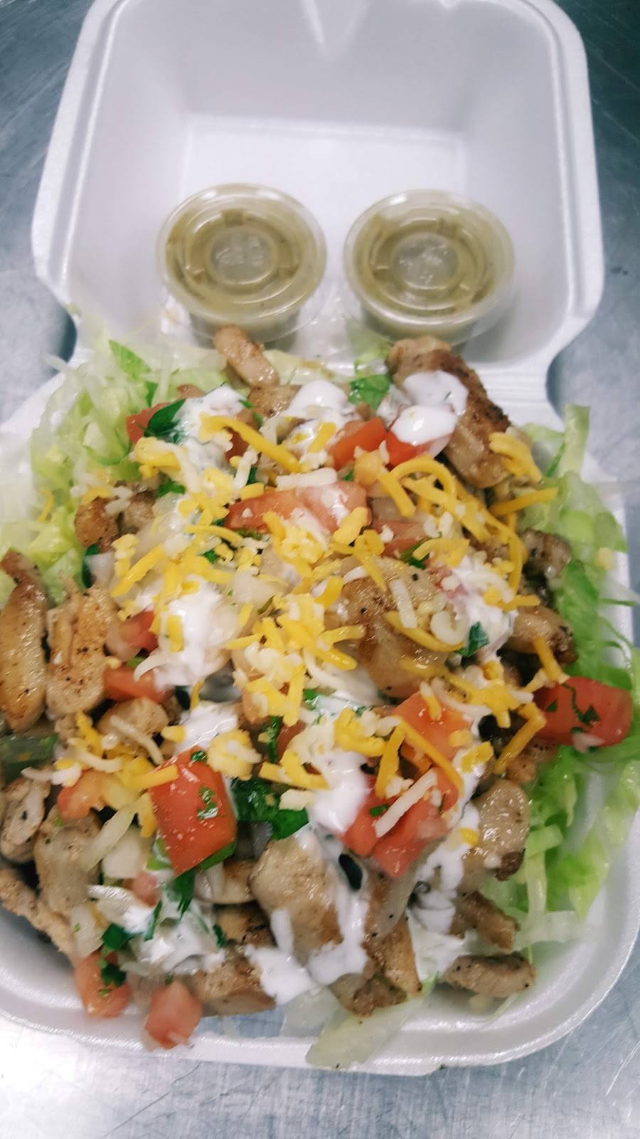 Arsenios Mexican Food | restaurant | 3422 N Cedar Ave, Fresno, CA 93726, USA | 5592439118 OR +1 559-243-9118