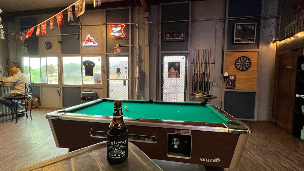 Highway Bar & Grill | restaurant | 211 Brontosaurus Blvd, Dinosaur, CO 81610, USA | 9703742345 OR +1 970-374-2345