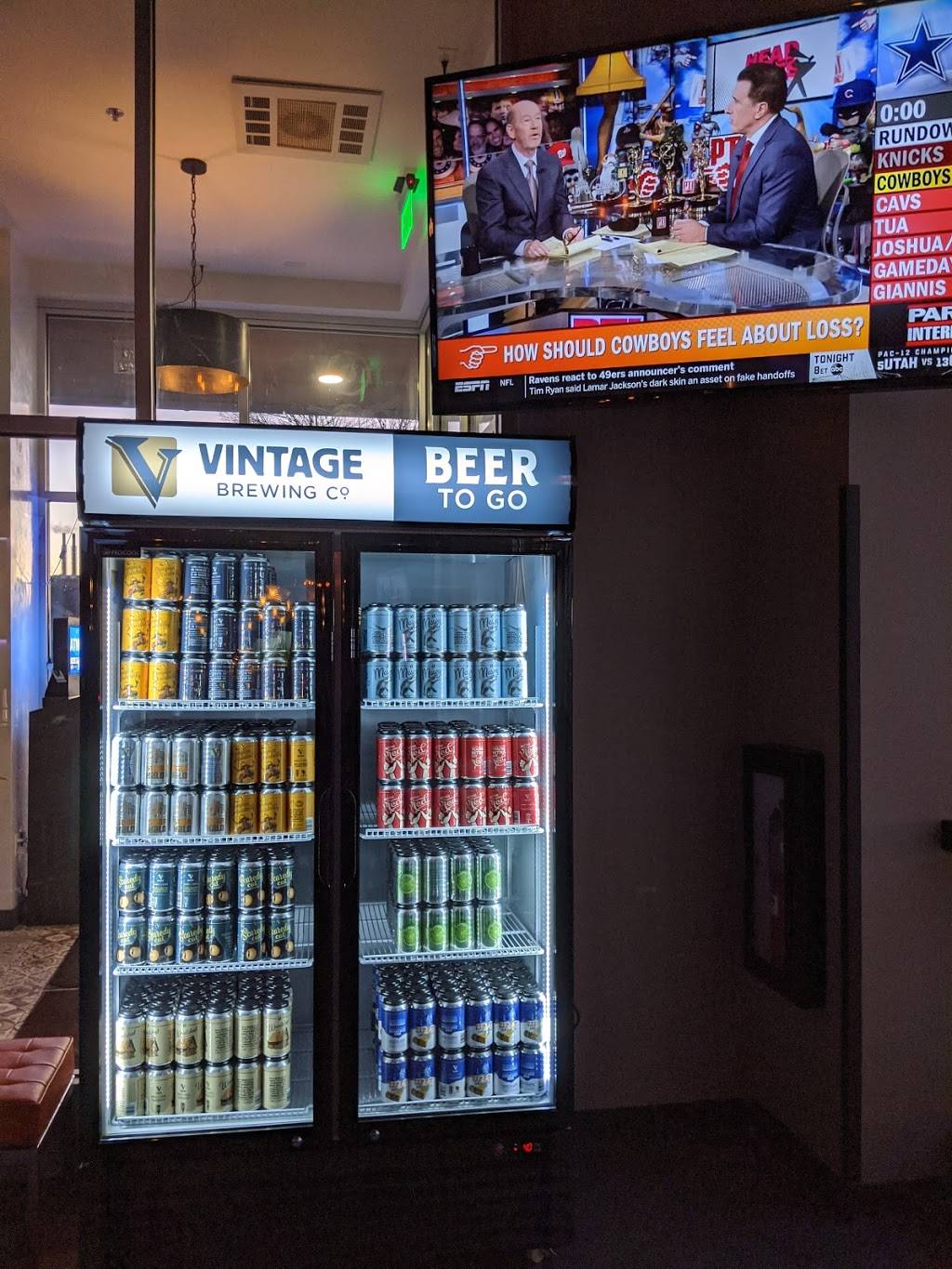 Vintage Brewing Co. Capitol East | restaurant | 803 E Washington Ave, Madison, WI 53703, USA | 6088196241 OR +1 608-819-6241