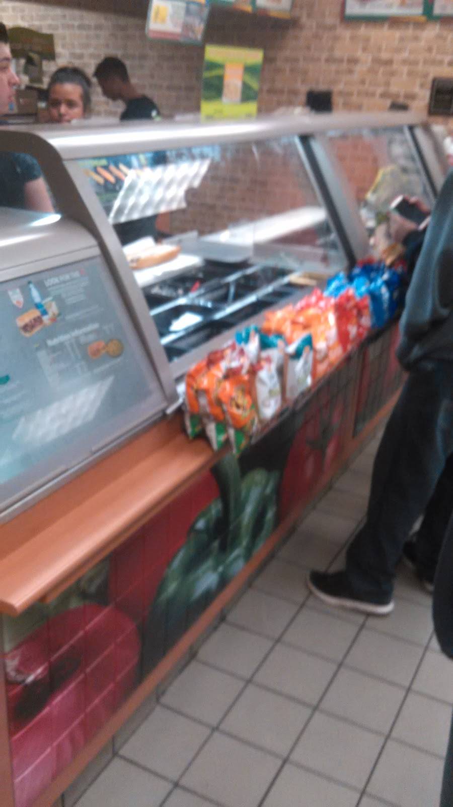 Subway Restaurants | restaurant | 7004 E Admiral Pl Ste A, Tulsa, OK 74115, USA | 9187794329 OR +1 918-779-4329