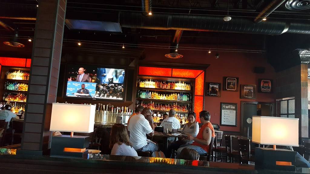 BJs Restaurant & Brewhouse | restaurant | 2951 Cold Spring Dr, New Braunfels, TX 78130, USA | 8306201400 OR +1 830-620-1400