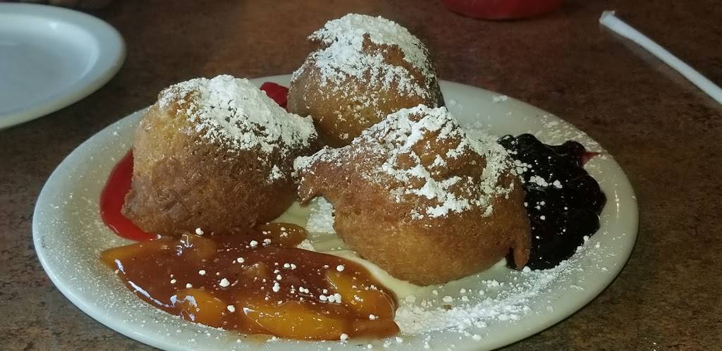 Huckleberrys | restaurant | 800 Southampton Rd, Benicia, CA 94510, USA | 7077453739 OR +1 707-745-3739