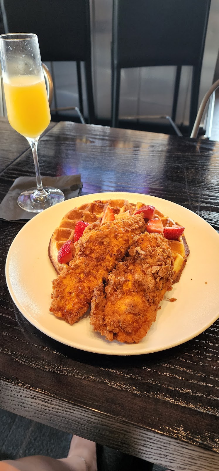 Q44 Bar & Grill | restaurant | 1161 Castle Hill Ave, The Bronx, NY 10462, USA | 7189311265 OR +1 718-931-1265