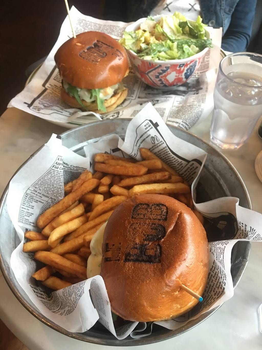 Le Bob | restaurant | 4855 Boulevard des Forges, Trois-Rivières, QC G8Y 4Z3, Canada | 8198405202 OR +1 819-840-5202