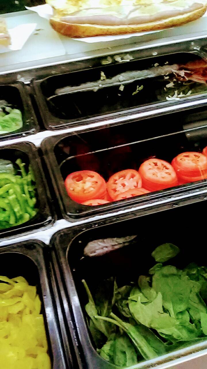 Subway Restaurants | restaurant | 7451 103rd St #15, Jacksonville, FL 32210, USA | 9047772525 OR +1 904-777-2525