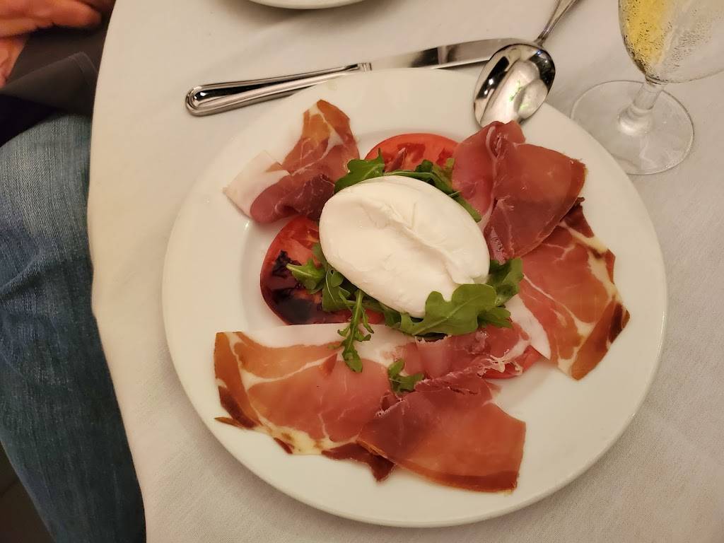 Emilios Trattoria | restaurant | 1088 Kane Concourse, Bay Harbor Islands, FL 33154, USA | 3058658989 OR +1 305-865-8989