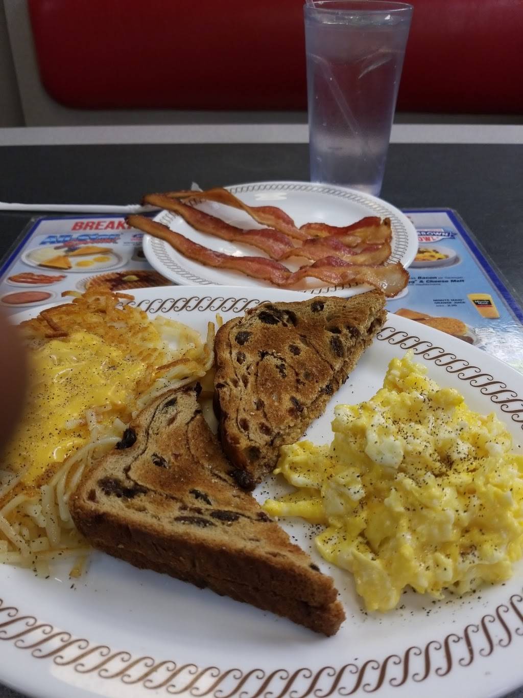 Waffle House | meal takeaway | 505 N Bluff Rd, Collinsville, IL 62234, USA | 6183446343 OR +1 618-344-6343