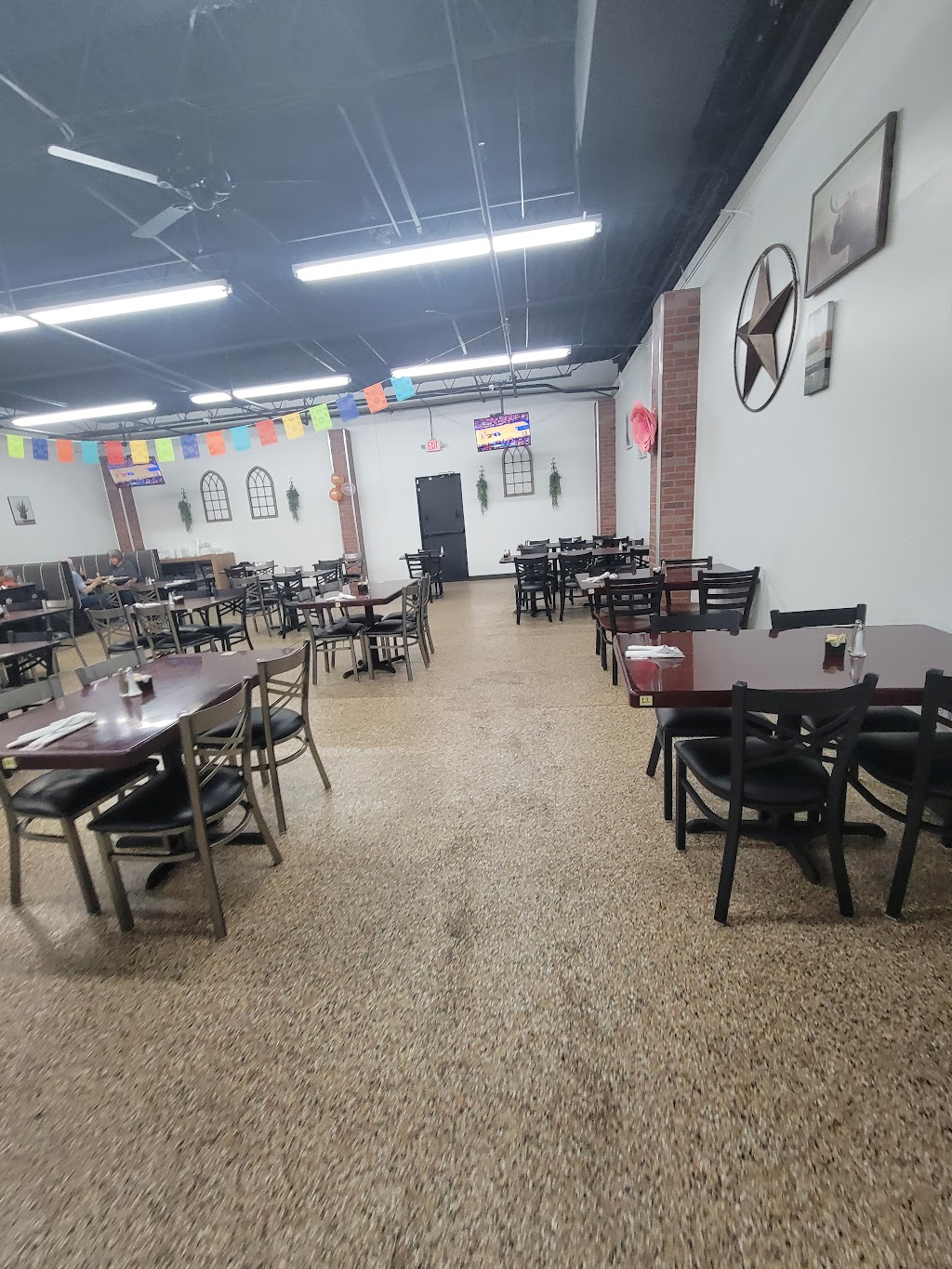 La Herradura Mexican Restaurant | restaurant | 12100 N Rockwell Ave Suite 12, Oklahoma City, OK 73162, USA | 4057306818 OR +1 405-730-6818