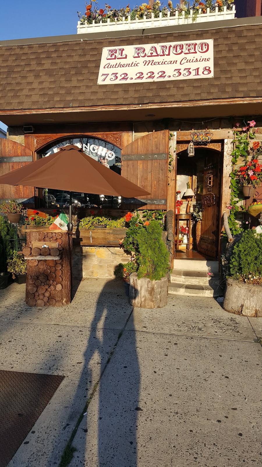 El Rancho Mexican Restaurant | restaurant | 6201, 235 3rd Ave, Long Branch, NJ 07740, USA | 7322223318 OR +1 732-222-3318