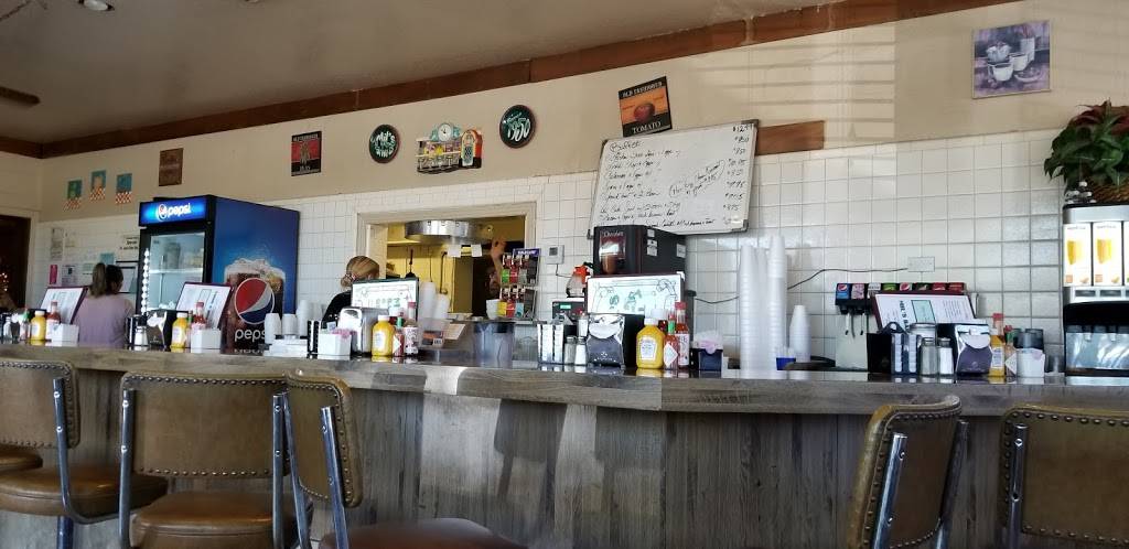 Mils Bar & Grill | restaurant | 100 S Del Puerto Ave, Patterson, CA 95363, USA | 2098922100 OR +1 209-892-2100