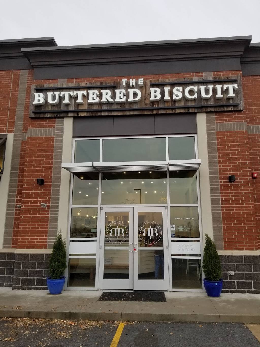 The Buttered Biscuit | restaurant | 1001 SW Regional Airport Blvd Suite 17, Bentonville, AR 72712, USA | 4793640080 OR +1 479-364-0080