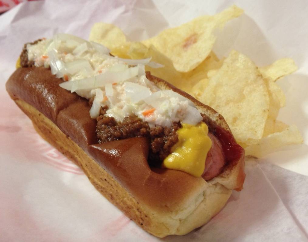 Fatbobs Roadhouse Diner | restaurant | 4924 MacCorkle Ave SW, South Charleston, WV 25309, United States | 3047681600 OR +1 304-768-1600