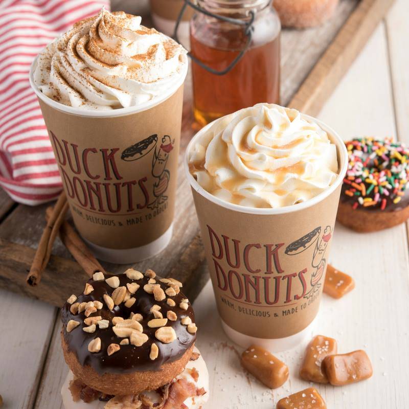 Duck Donuts Willow Lawn | bakery | 1601 Willow Lawn Dr #130, Richmond, VA 23230, USA | 8046731381 OR +1 804-673-1381