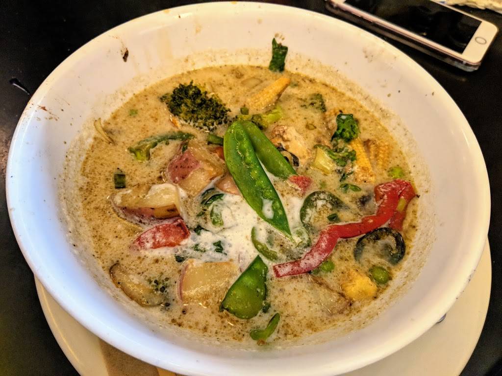 Big Chow Grill | restaurant | 1 Galleria Parkway #1B1, Atlanta, GA 30339, USA | 7704052464 OR +1 770-405-2464