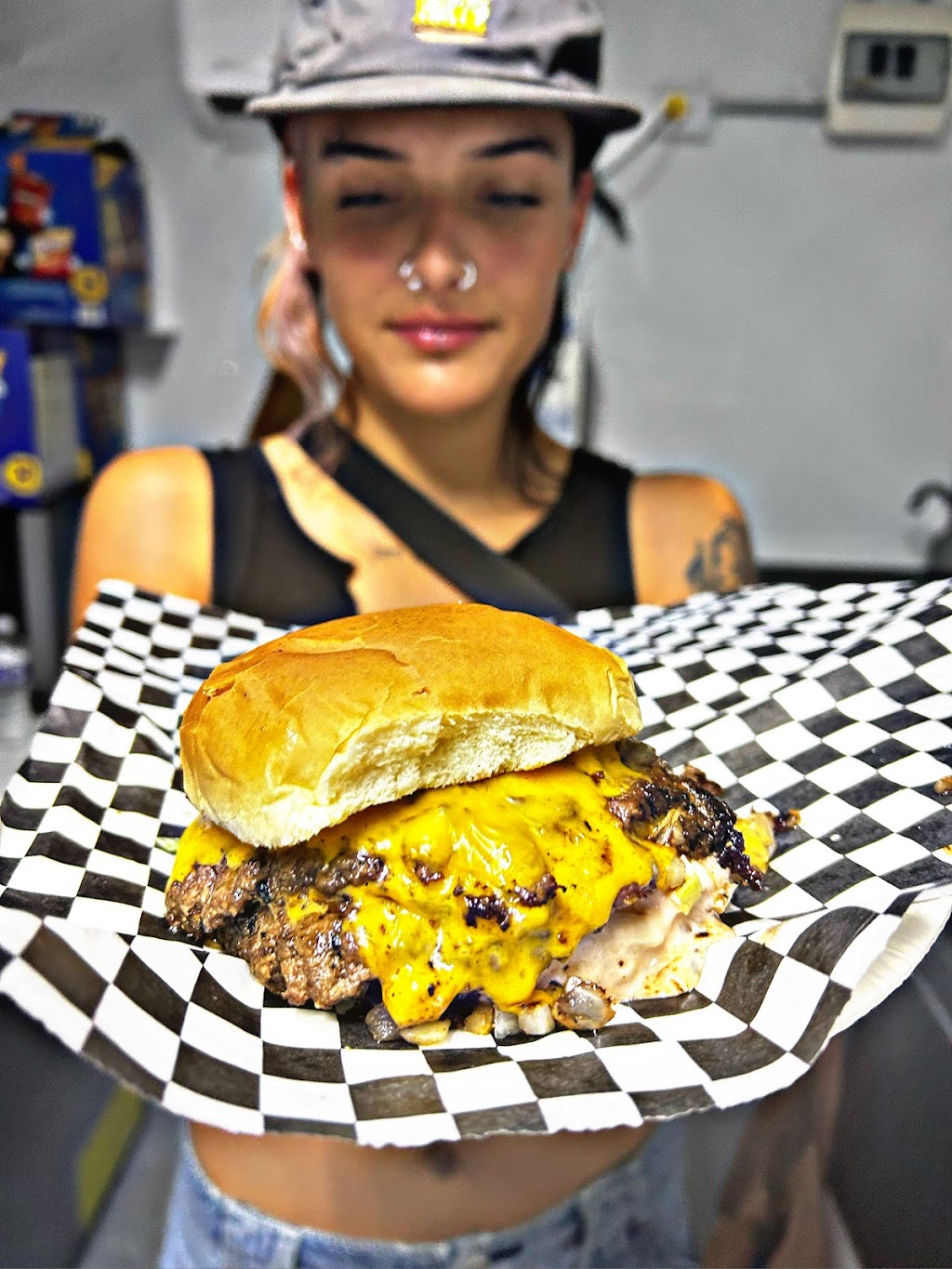 Happy Hamburgers | restaurant | 571 W State St, Lehi, UT 84043, USA | 6199710725 OR +1 619-971-0725