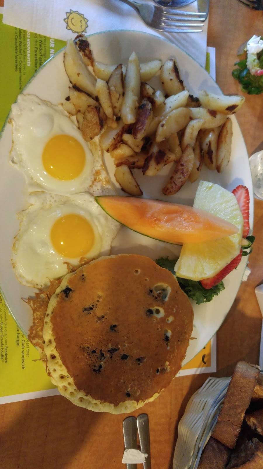 Cora | restaurant | 1971 St Joseph Blvd, Orléans, ON K1C 1E5, Canada | 6135901611 OR +1 613-590-1611