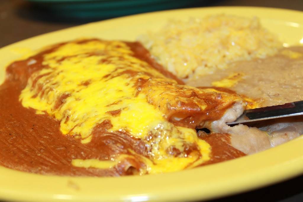 Estebans Fiesta Shack | restaurant | 402 W Main St, League City, TX 77573, USA | 2813324195 OR +1 281-332-4195