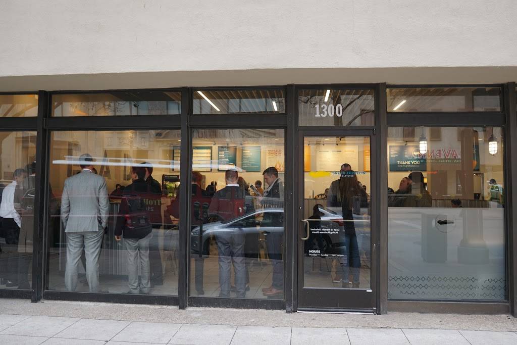 Bread Zeppelin Salads Elevated | restaurant | 1300 Main St, Dallas, TX 75202, USA | 2147490819 OR +1 214-749-0819