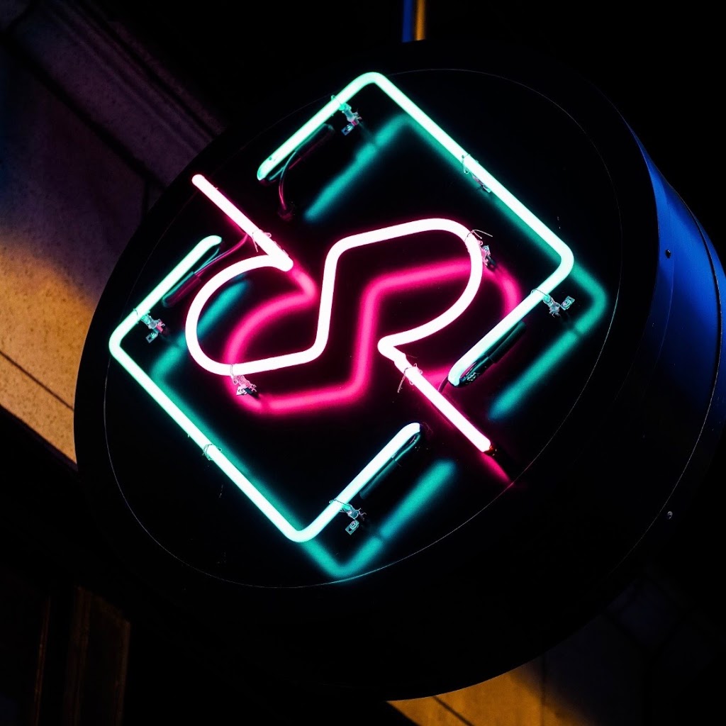 Rec Room | restaurant | 79 W Chippewa St, Buffalo, NY 14202, USA | 7169391279 OR +1 716-939-1279