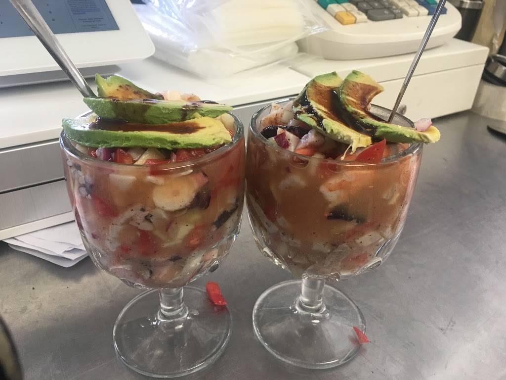 Taqueria La Villita | restaurant | 9757 A Webb Chapel Rd suite a, Dallas, TX 75220, USA | 2147430028 OR +1 214-743-0028