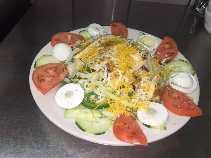 Marseilles Family Restaurant | restaurant | 550 E Bluff St, Marseilles, IL 61341, USA | 8157953111 OR +1 815-795-3111