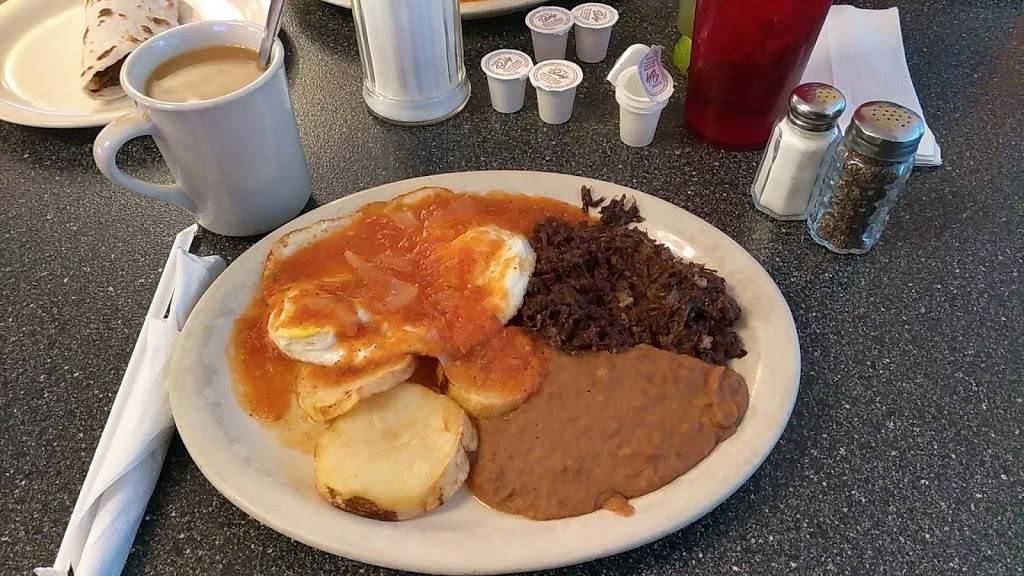 Jesmas Mexican Foods | restaurant | 1722 Rigsby Ave, San Antonio, TX 78210, USA | 2103371938 OR +1 210-337-1938