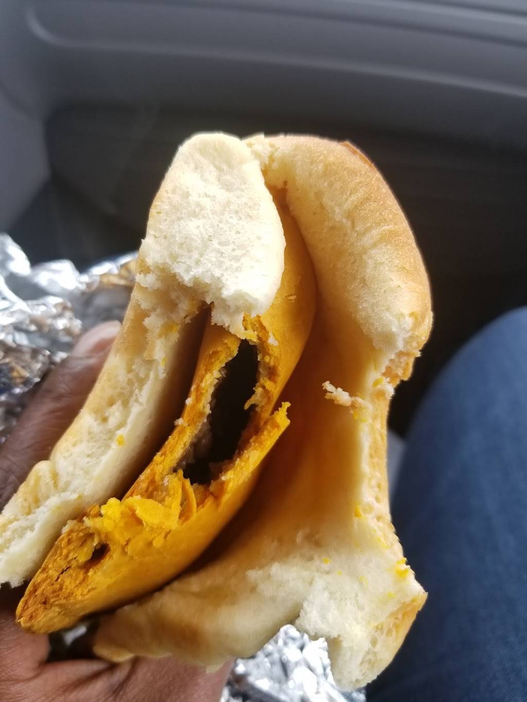 Carenas Jamaican Grille | restaurant | 7102 Midlothian Turnpike, Richmond, VA 23225, USA | 8044225375 OR +1 804-422-5375