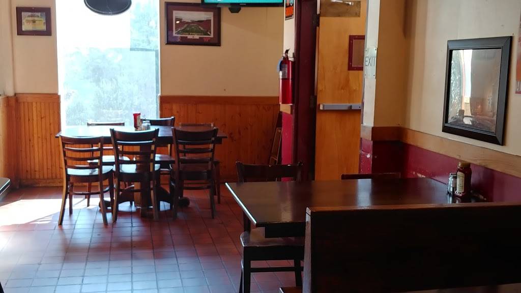 Hokie House Restaurant | restaurant | 322 N Main St, Blacksburg, VA 24060, USA | 5405520280 OR +1 540-552-0280