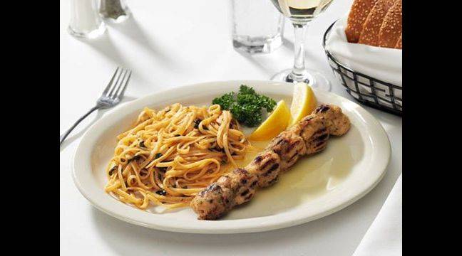 Carmens Cafe | restaurant | 6307 Brookside Plaza, Kansas City, MO 64113, USA | 8163334048 OR +1 816-333-4048