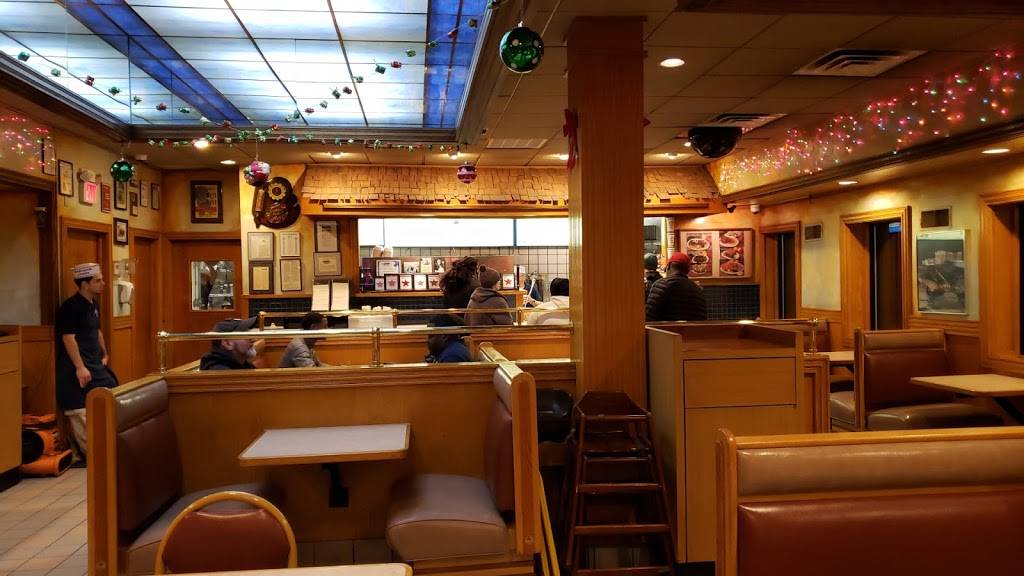 Oakland Gyros | restaurant | 2867 N Oakland Ave, Milwaukee, WI 53211, USA | 4149631393 OR +1 414-963-1393